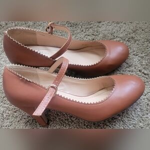Brown Leather Mary Jane Heels